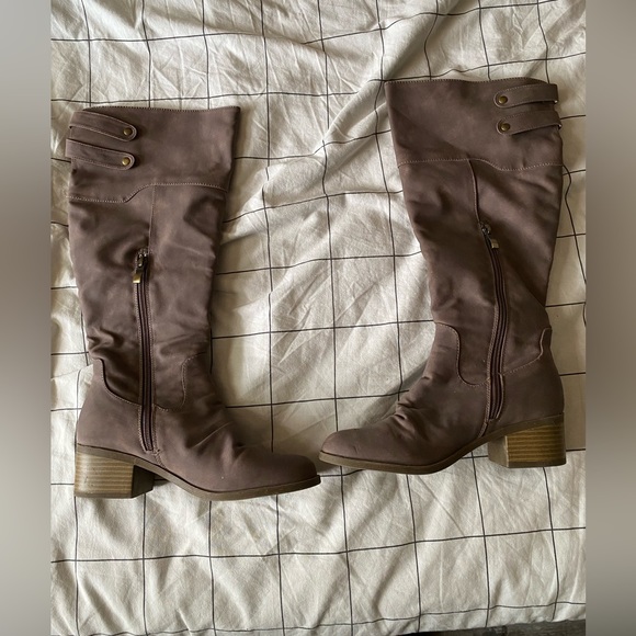 Ams boots - Picture 1 of 2
